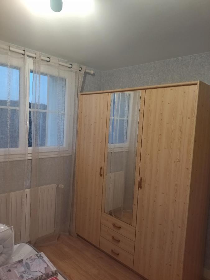 Chambre Privee Chez L'Habitant Et Partage Des Partie Communes Fontivillie Экстерьер фото